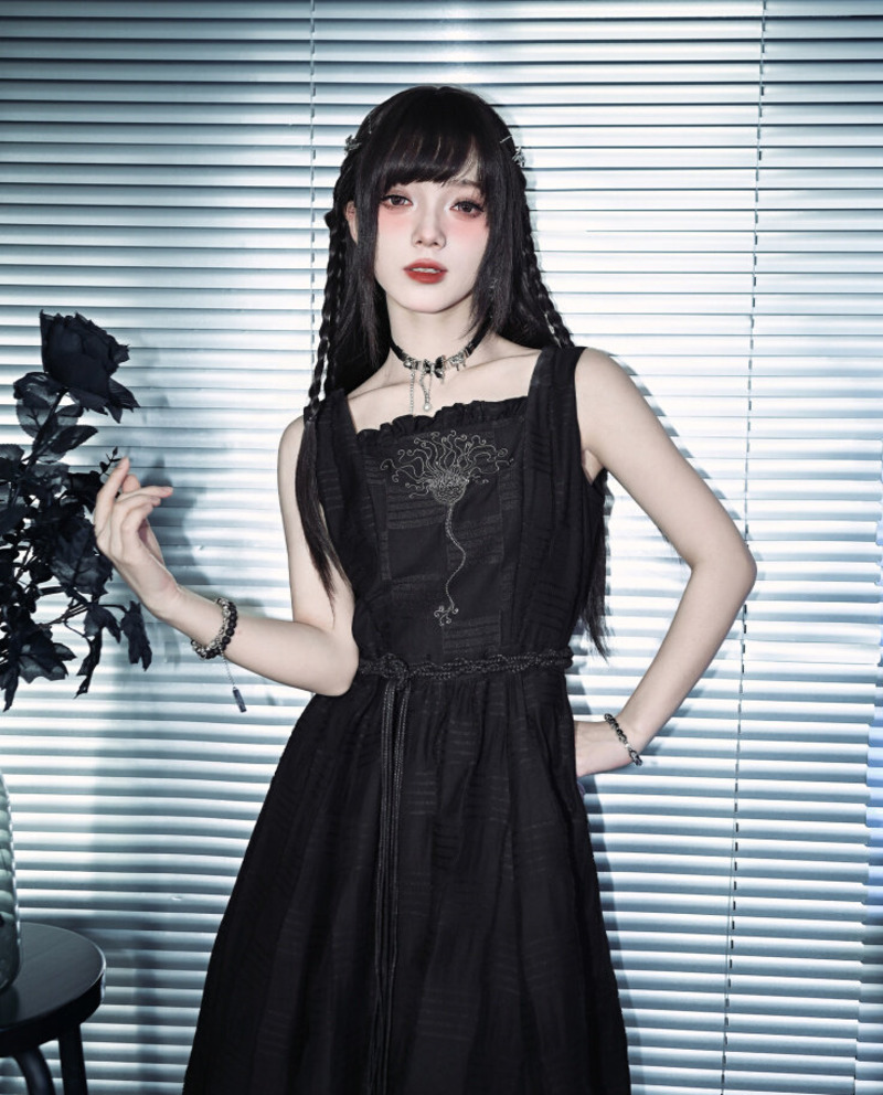 Embroidery Vest - Nuevo Vestido de Doble Capa Negro