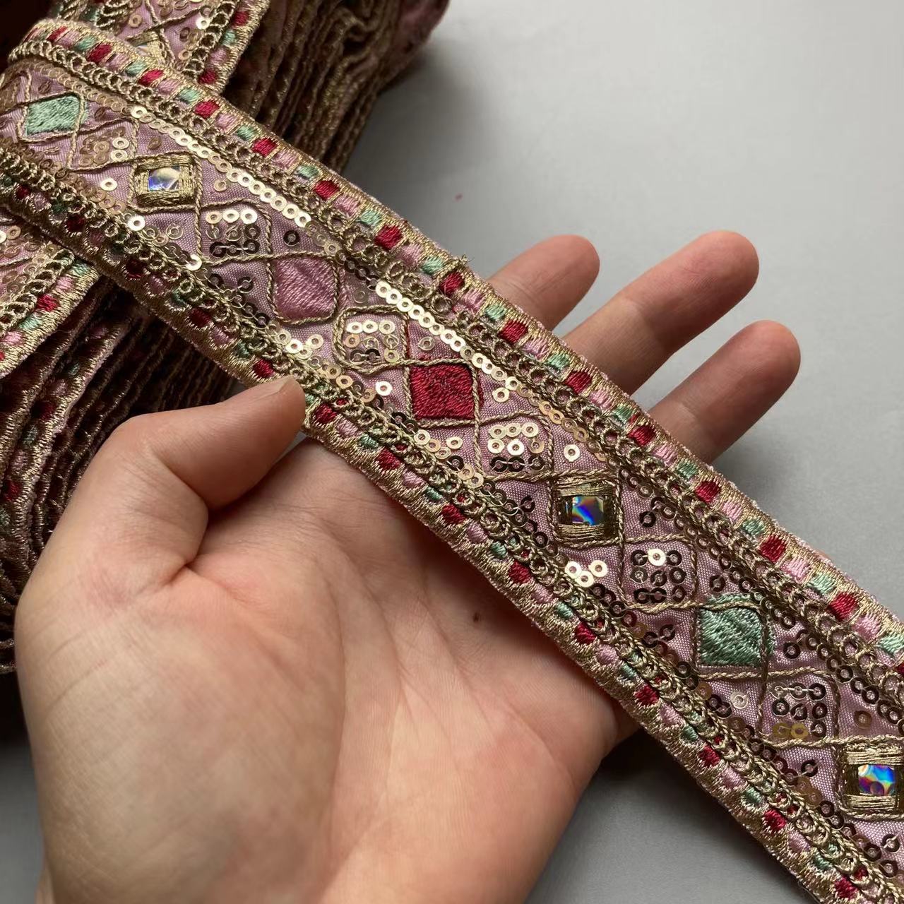 1 Yarda de Cinta de Encaje Bor - Embroidery Lace reseña y precio