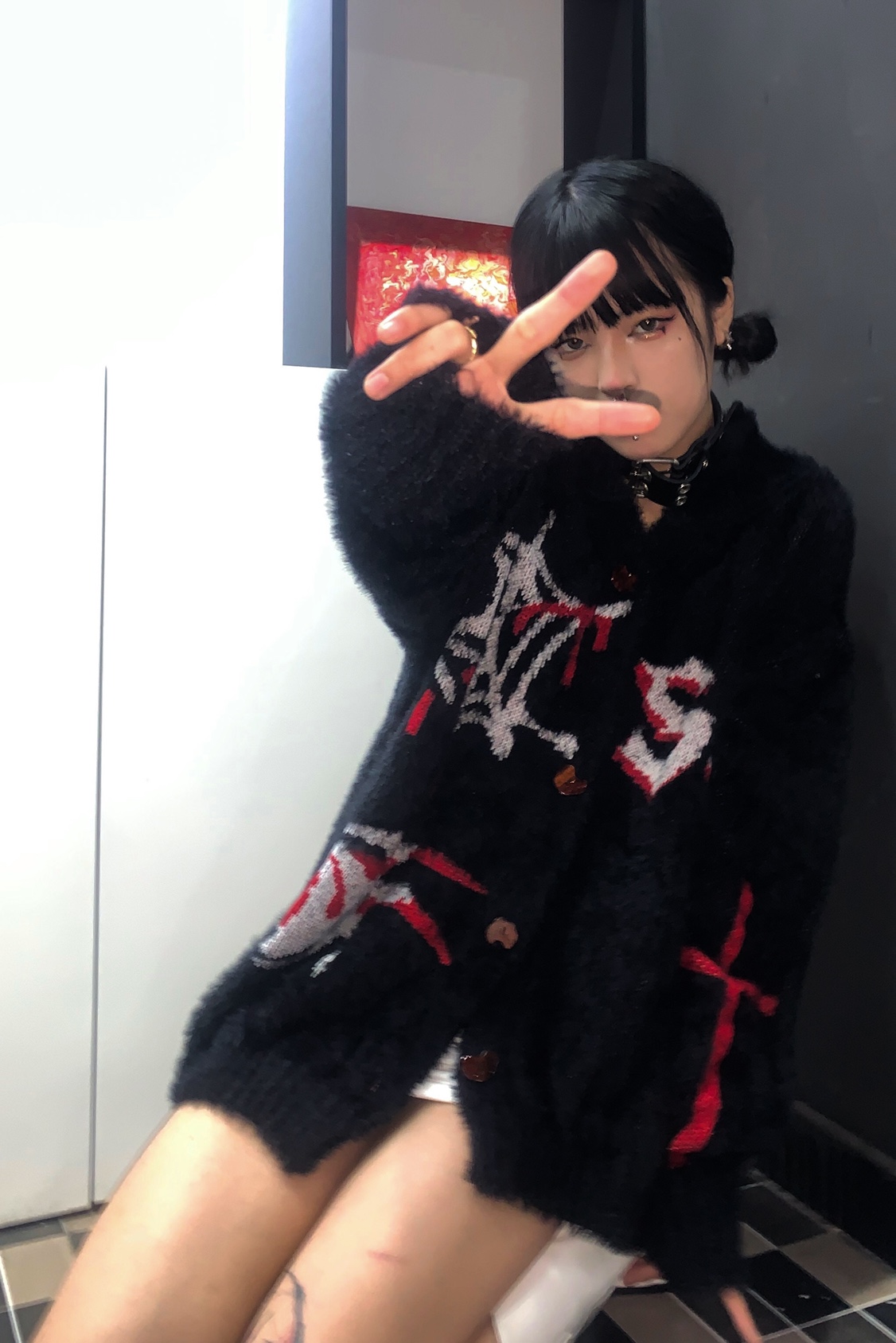 Y2k-suéter de una sola botonad - Embroidery Gothic reseña y precio