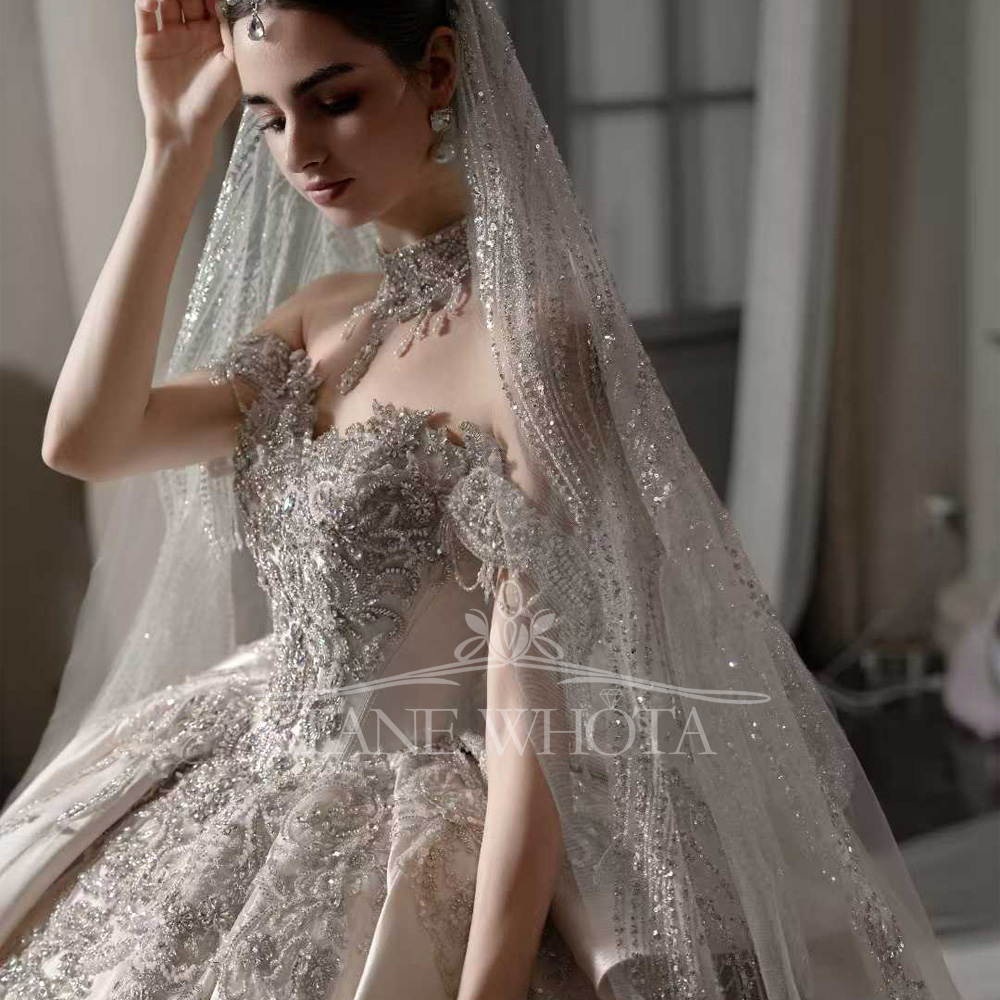 Vestido de novia de lujo con l - Embroidery Roses reseña y precio