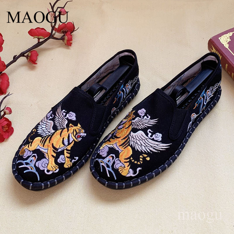 Zapatos Unisex de Estilo Chino - Embroidery Pattern reseña y precio