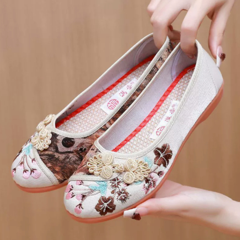 Zapatos de lona de estilo chin - Embroidery Fashion reseña y precio