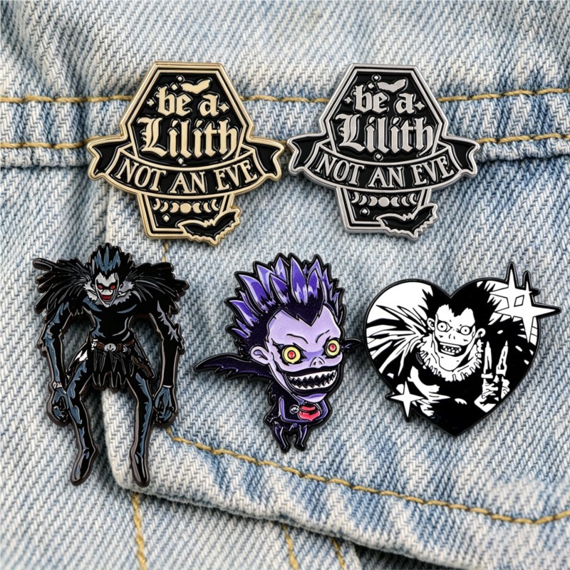 Pins de esmalte de dibujos ani - Embroidery Gothic reseña y precio